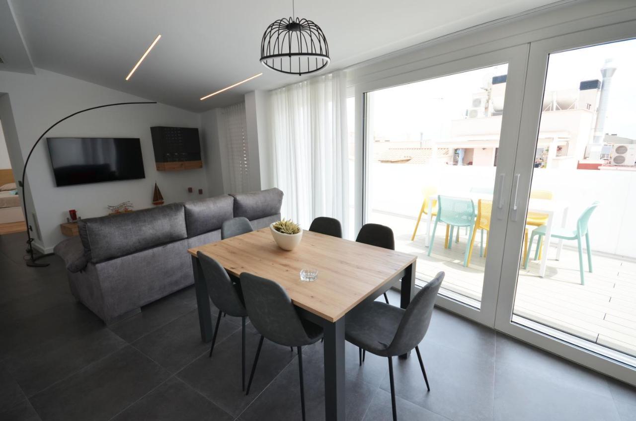 Suites Port Cambrils Eksteriør bilde