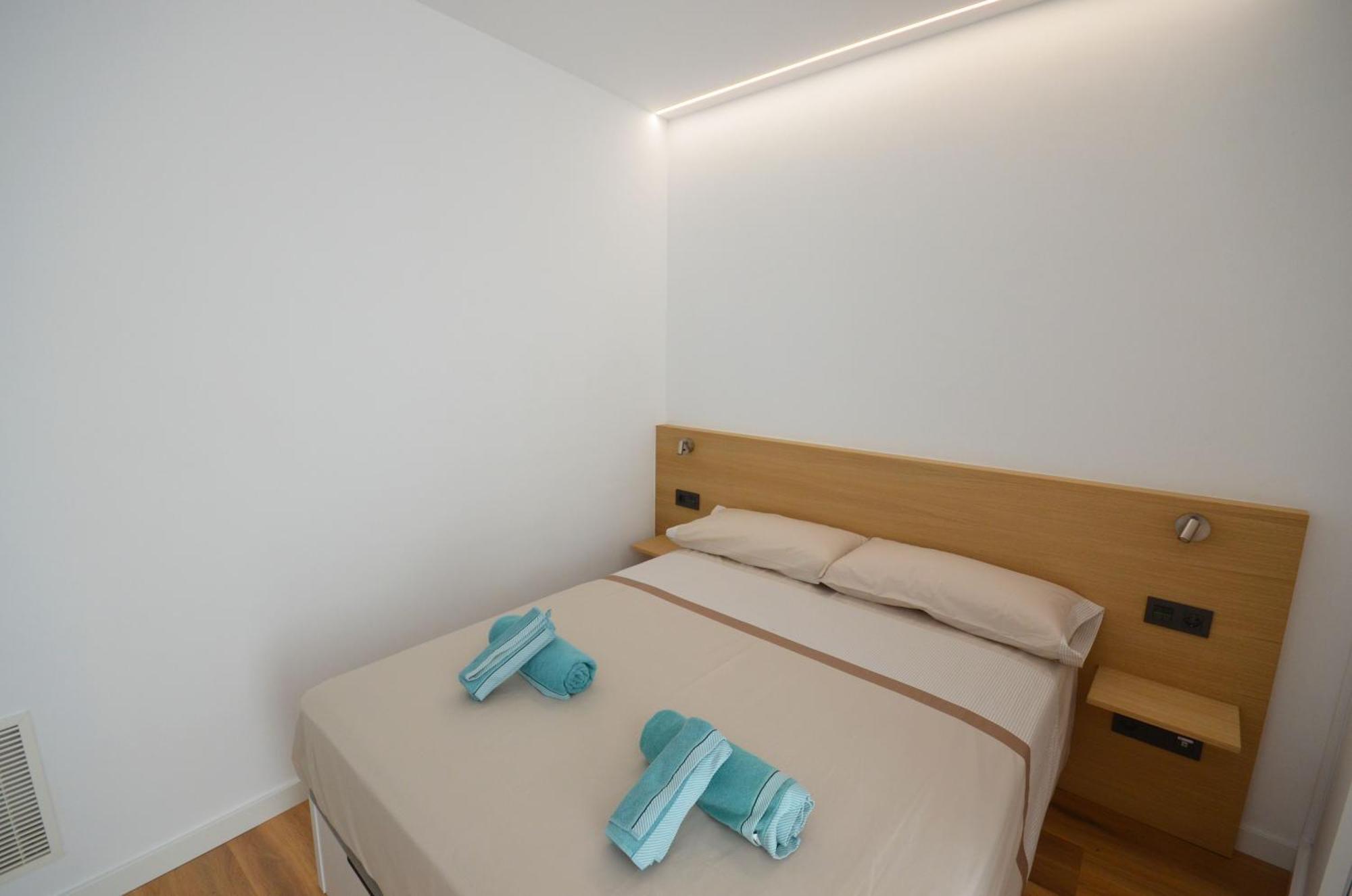 Suites Port Cambrils Eksteriør bilde